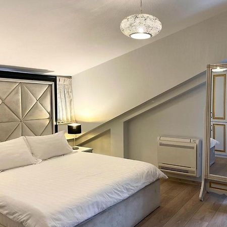 Vila Shard Boutique Hotel 티라나 외부 사진