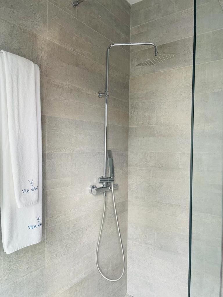 Vila Shard Boutique Hotel 티라나 외부 사진
